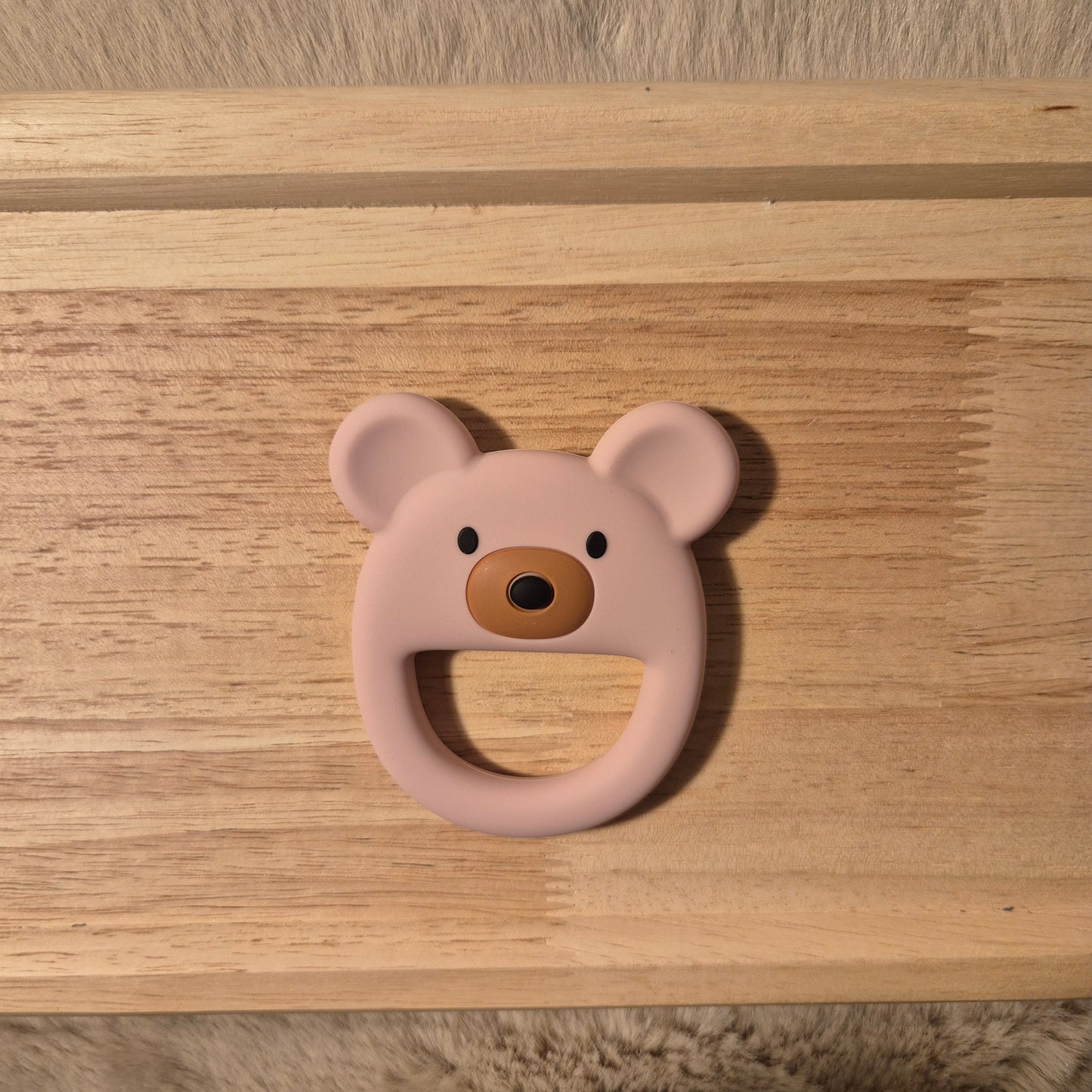 Beißring Bär Helles Altrosa